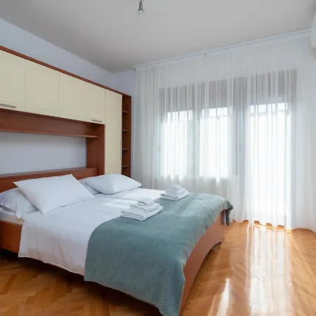 Apartman Domi Apartman